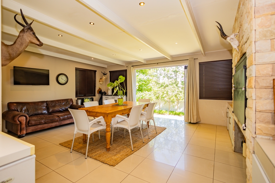 4 Bedroom Property for Sale in Panorama Western Cape